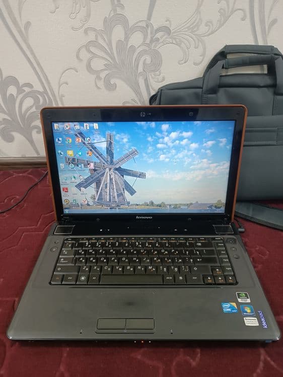Нодбук i7 . 8 ядирлик Lenovo Y550P  сотилади ишлаши зур — 1
