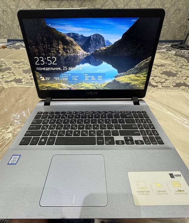 Продается Asus vivobook core i3 7thgen — 1