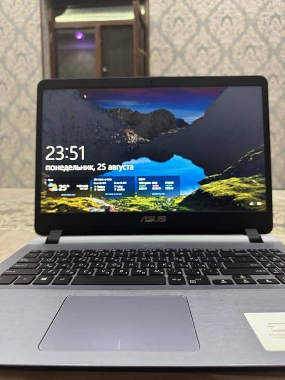 Продается Asus vivobook core i3 7thgen — 2