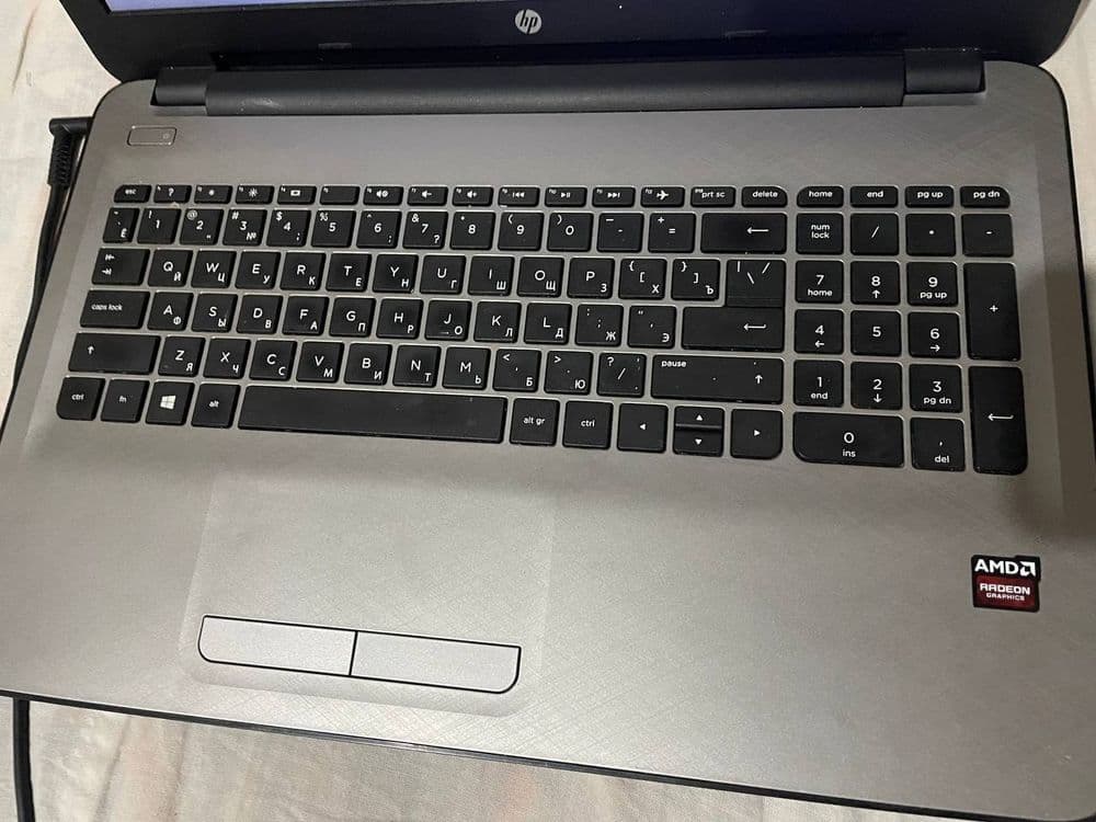 kampyuter  HP sotiladi srocna — 1