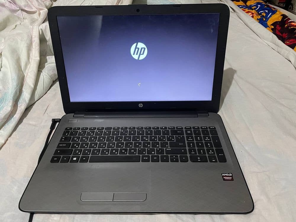 kampyuter  HP sotiladi srocna — 3
