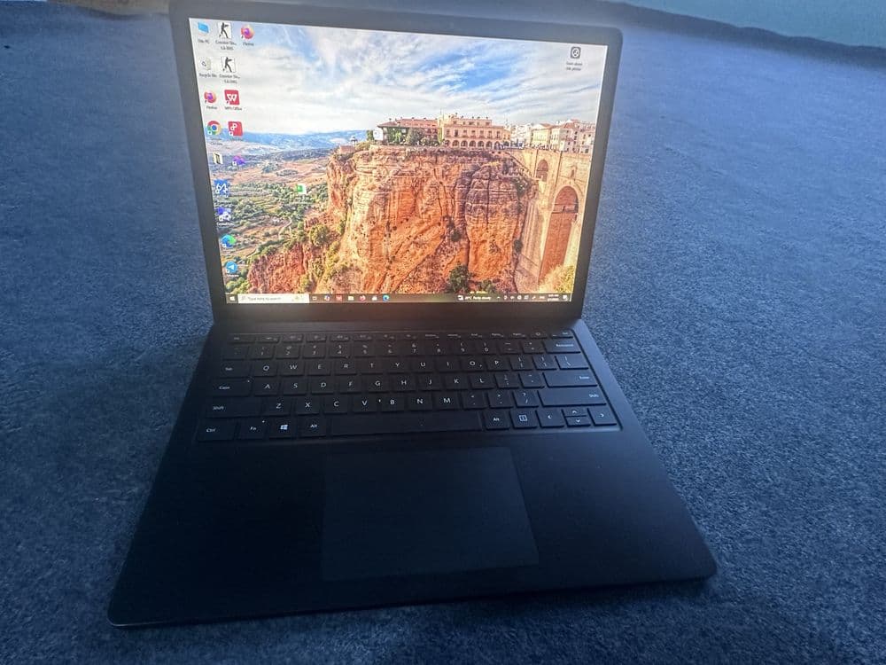 Noutbuk Microsoft Laptop 3 — 3
