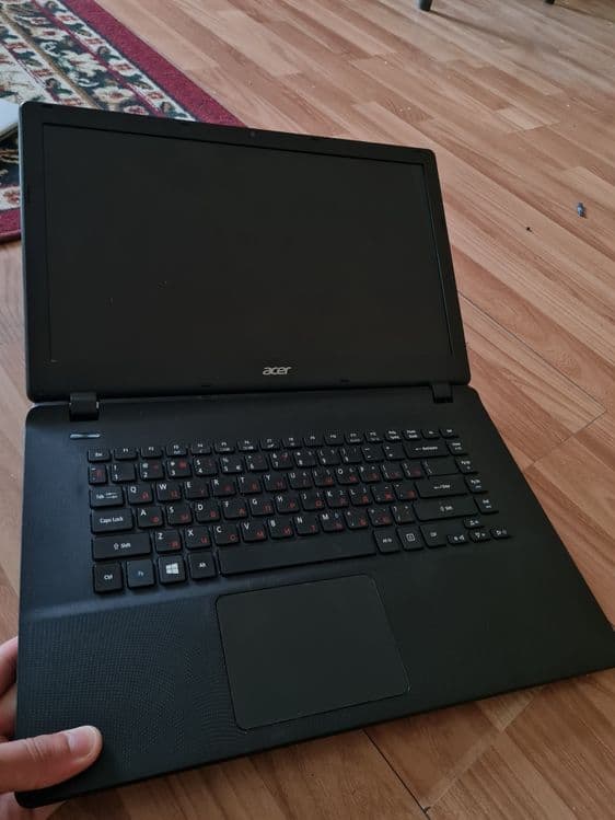 Noutbuk Acer  8/256ssd holati yaxshi — 1