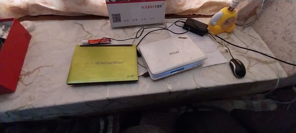 2 netbook kampiyutercha sotiladi bitasi ishlid 2chisi istana korsatish — 1