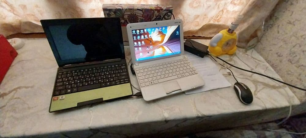 2 netbook kampiyutercha sotiladi bitasi ishlid 2chisi istana korsatish — 2
