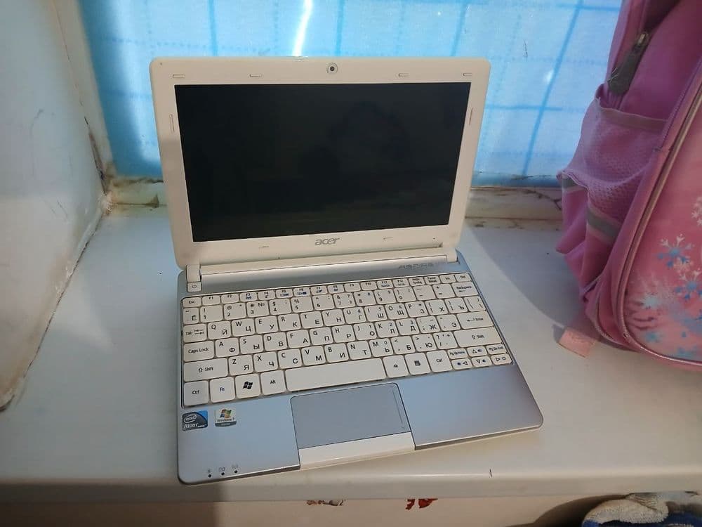 Kamoyuter netbuk acer one — 2