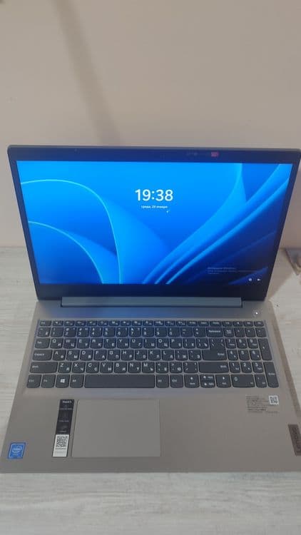 Lenovo intel 8/256 — 2