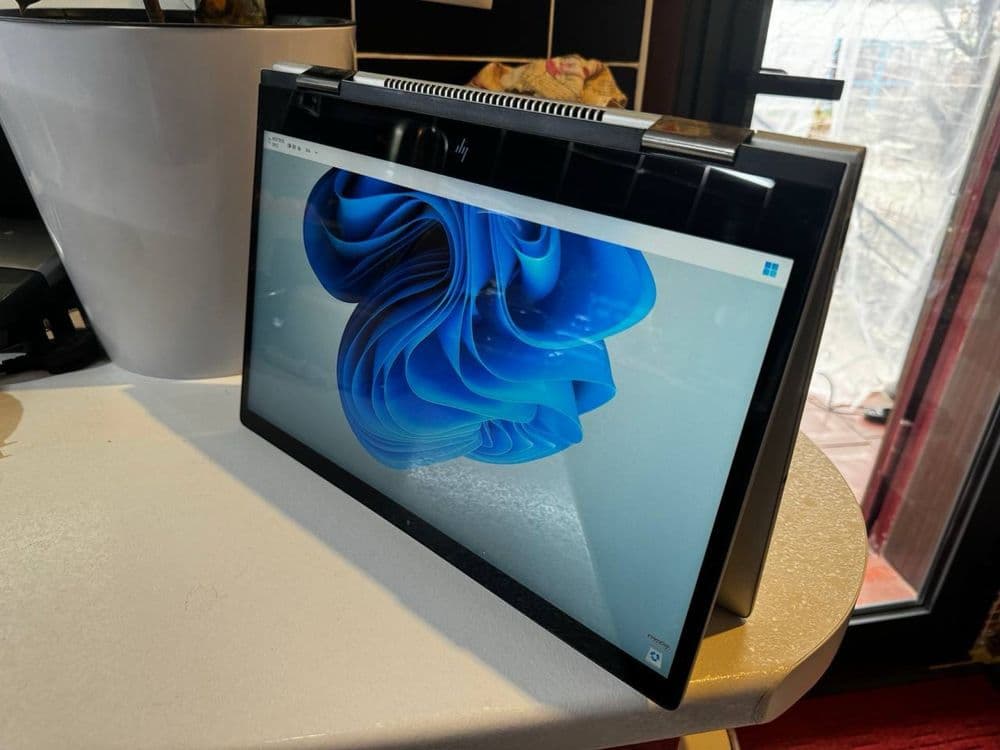 HP ENVY 15 / 15.6 сенсорный 360 градусов / core i7 — 5