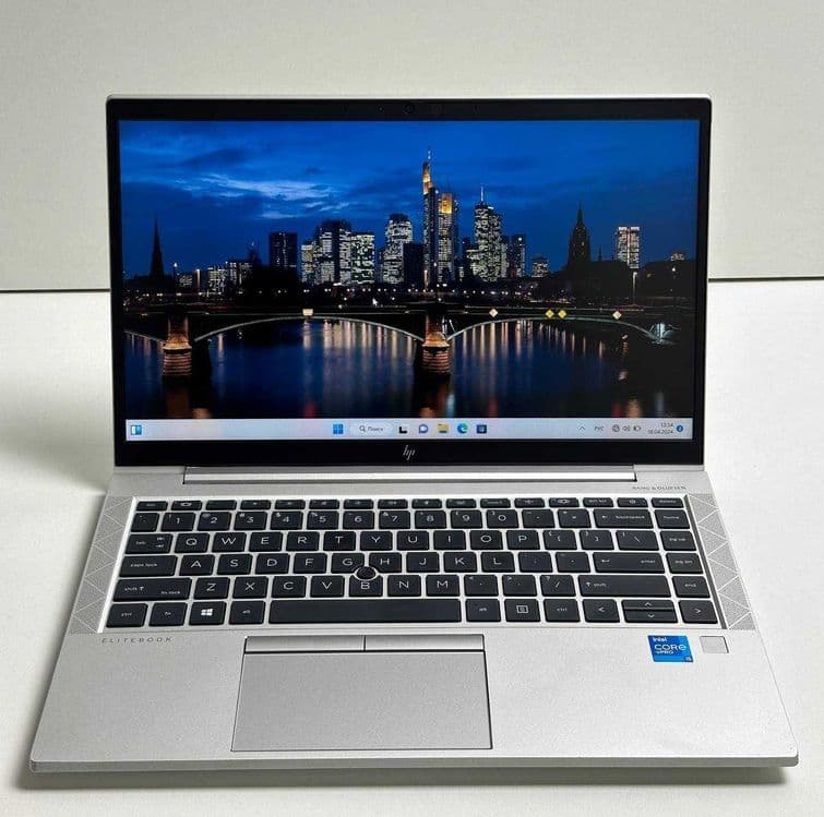 Srochna Oxirigacha o'qing! Hp EliteBook noutbook — 1