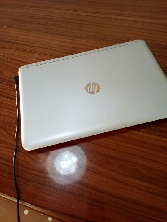 HP pavilion notebook srocno sotiladi srocna srocna!! — 3