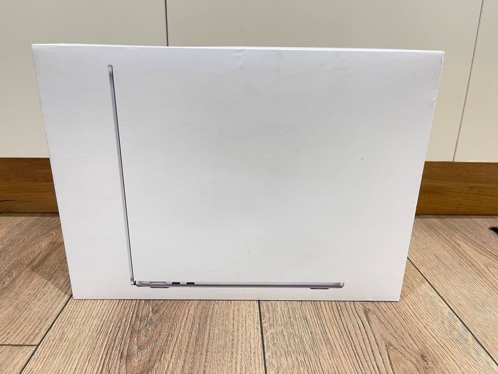 Yangi Macbook air m3 16 256 no active — 1