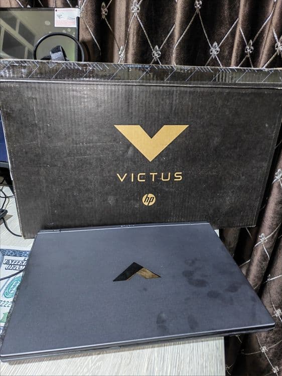 Notebook HP Victus pachka ishlatilmagan — 1