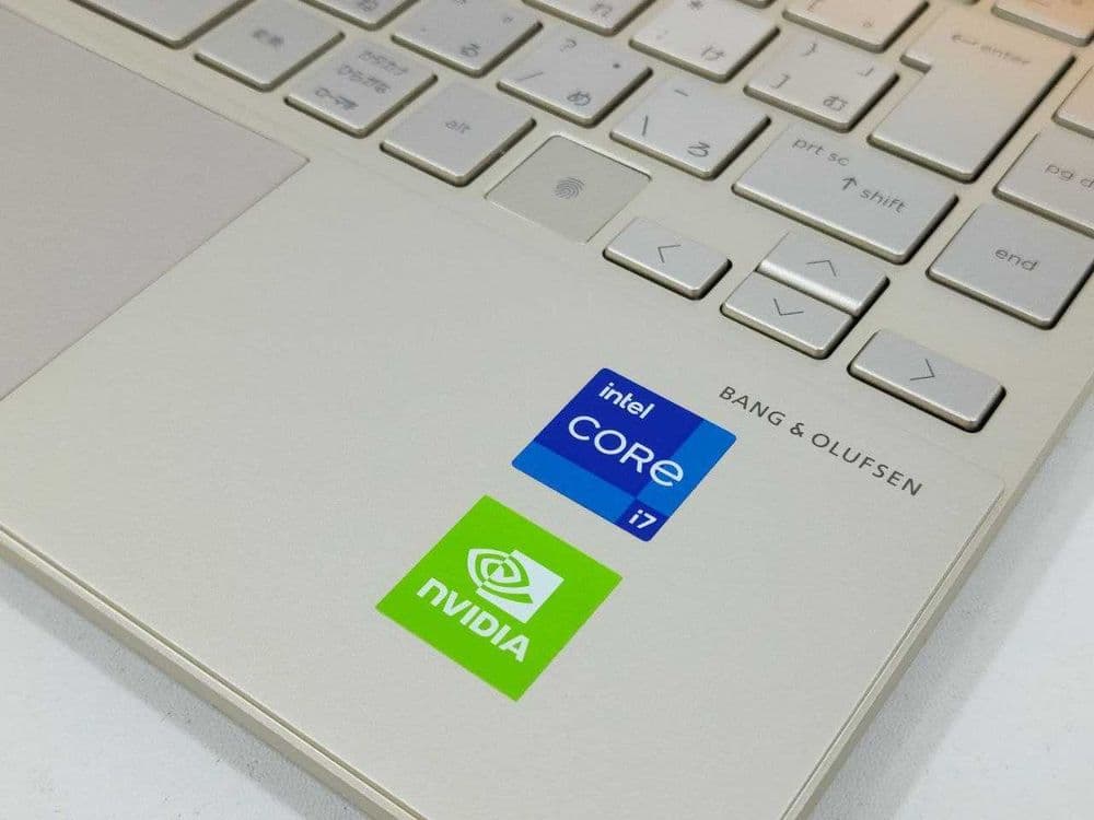 Noutbuk Hp envy 13 core i7 1165G7 — 2