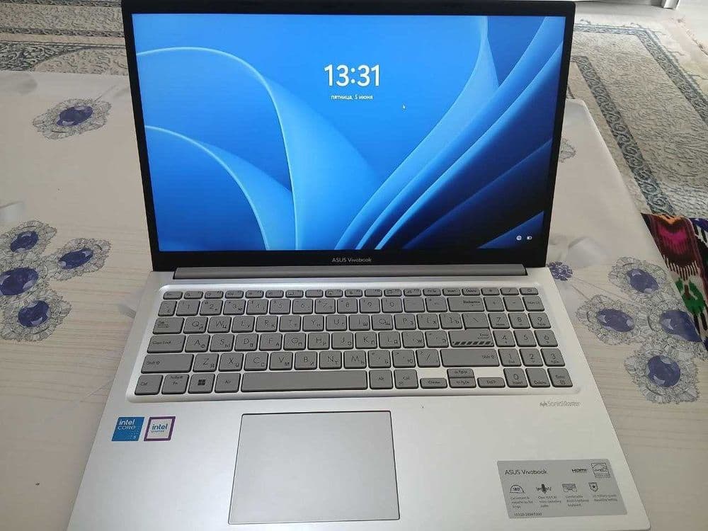 Asus vivobook corei5 — 1
