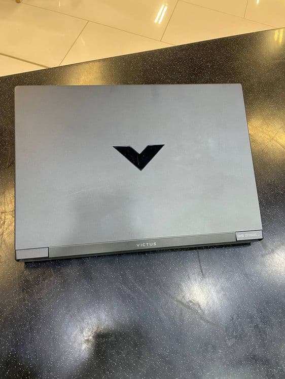 Hp viktus gaming laptop — 1