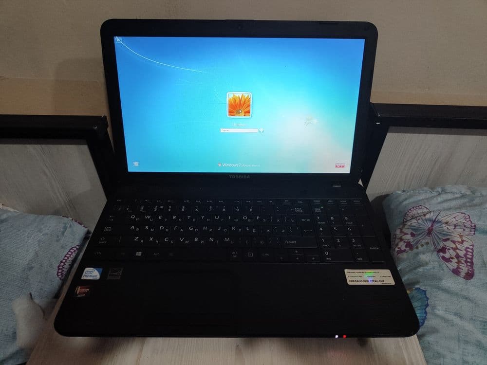 TOSHIBA NOUTBUK  yaxshi narxda — 5