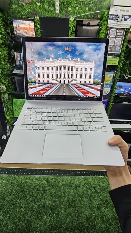 Microsoft Surface Book 5 garantiyasi bilan — 2