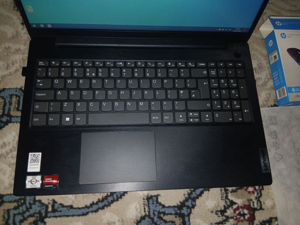 Lenovo. Noutbuk. — 7