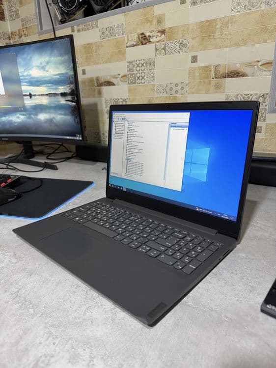 Notebook lenovo core i5 10th ssd256 — 1
