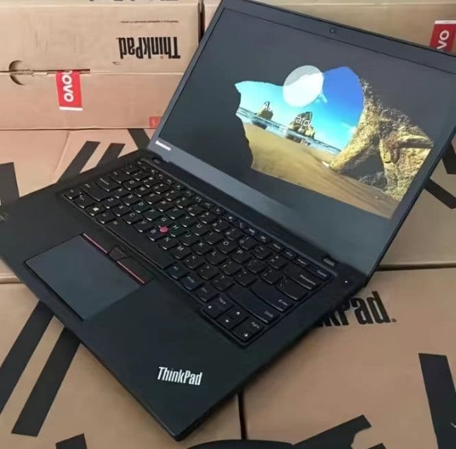 Noutbuk   Lenovo — 2