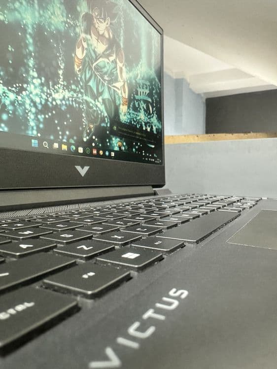 Мощный игравой ноутбук Hp Victus  i5-12450H GTX1650(4GB) — 3