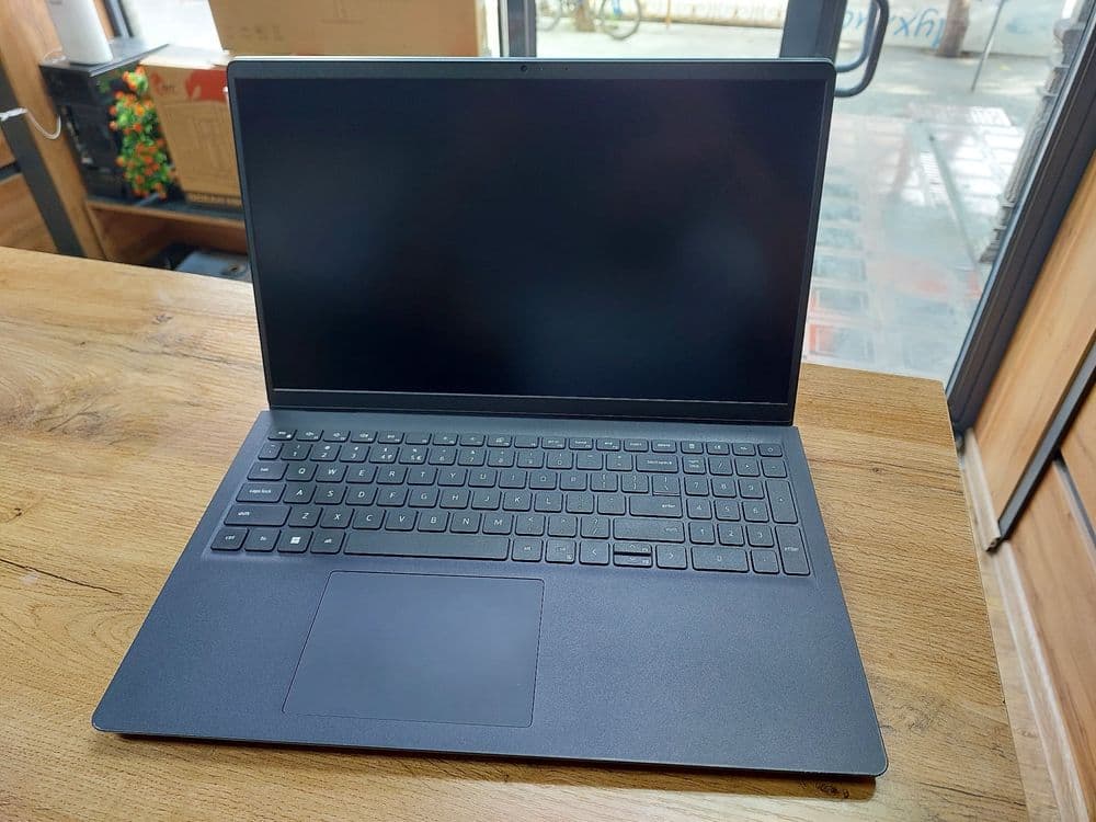 Dell i3 12-pokoleniya Noutbuk sotiladi — 1