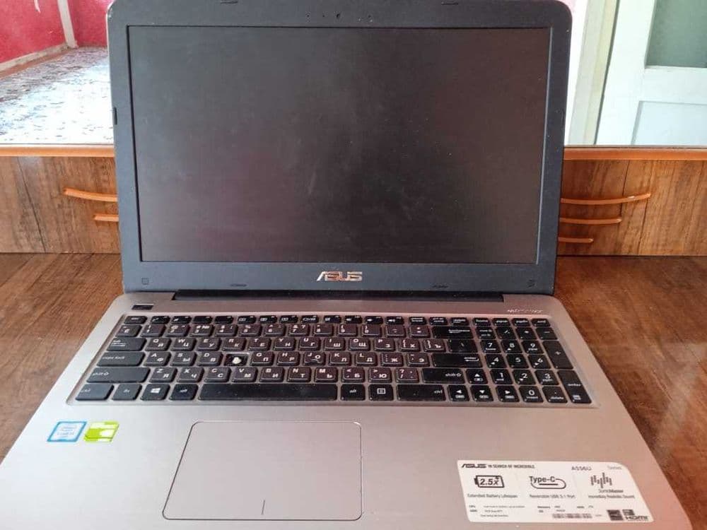 Asus A556U Noutbuk — 5