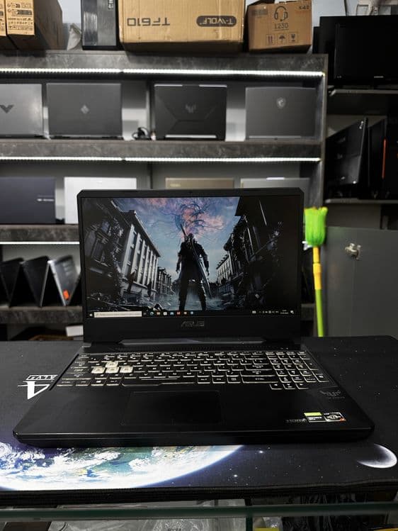 Мощный офисний ноутбук Asus Tuf Gaming Amd ryzen 7-3750H GTX1650 — 1