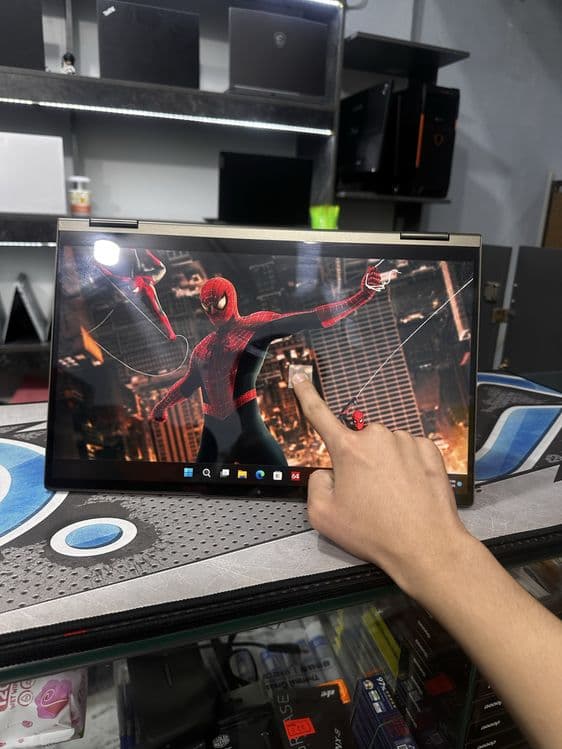 Мощный офисный ноутбук Lenovo Yoga intel core i7-1165G7  touchscreen — 2