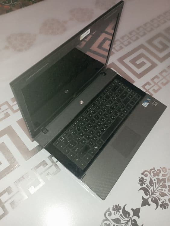 Hp noutbook klaviatura ishlamaydi!! batareyasi yangi sichqonchasi yagi — 1