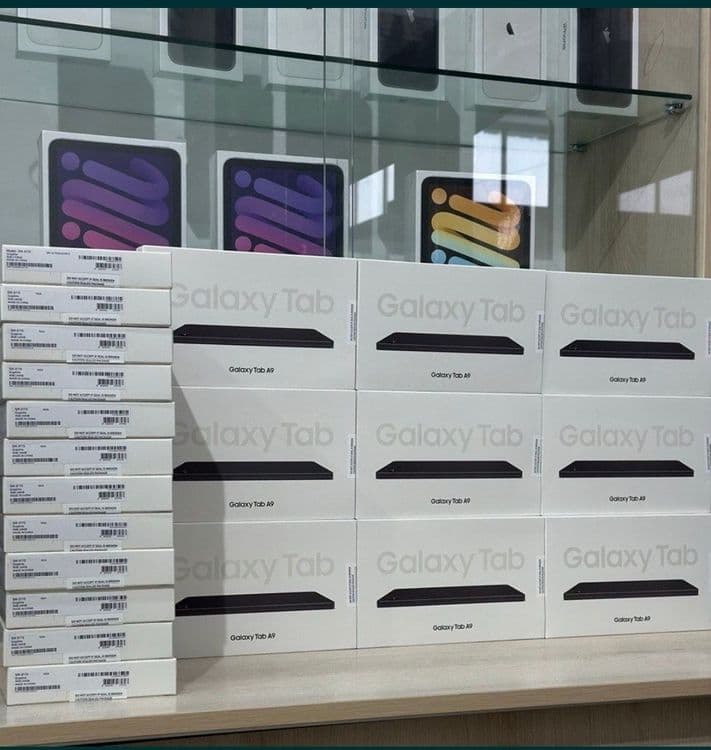 Samsung Tab A9 vs Samsung Tab A9+Plus Wifi 5G — 5