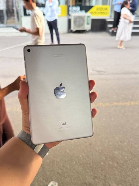 iPad Mini 4 128gb YouTube Oqidi — 1