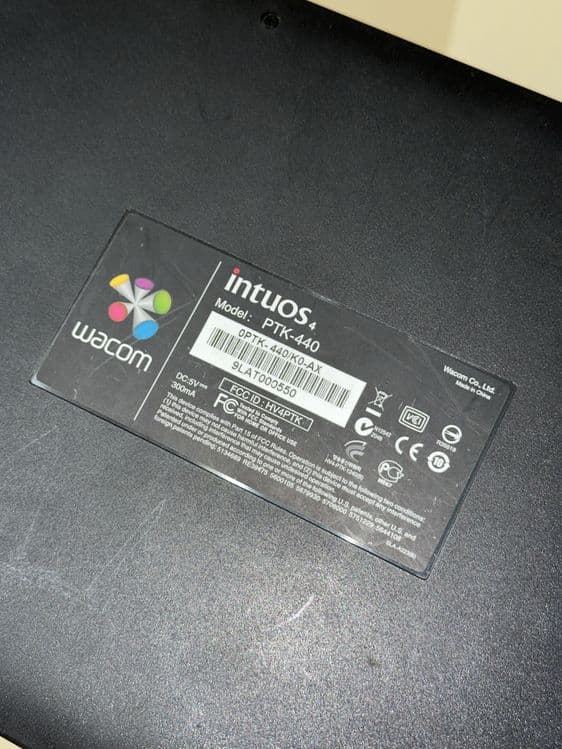 Wacom Intuos4 PTK-440 Professional Grafik Planshet (Artist Tablet) — 5