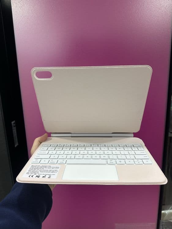 Apple Ipad 11 A16 keyboard pink Чехол клавиатура — 3