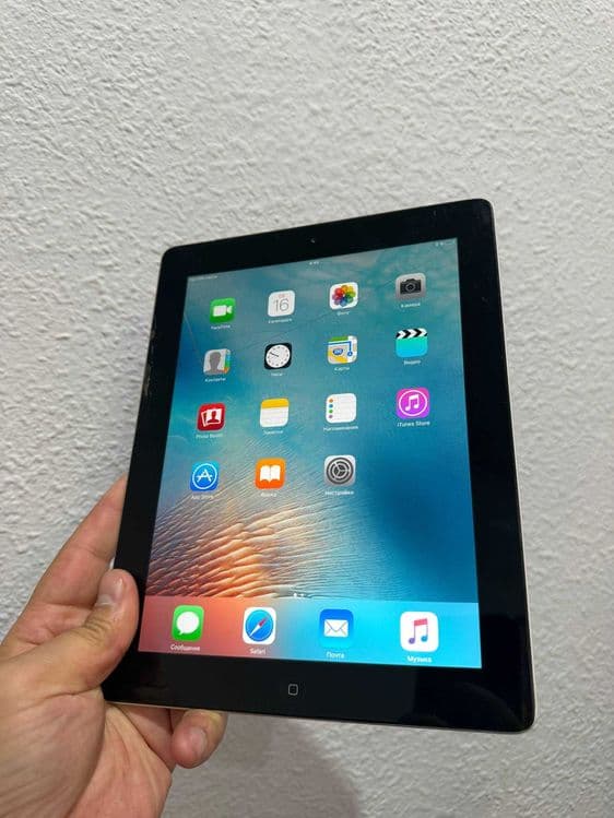 Ipad 3 32Gb WiFi+Sim — 1