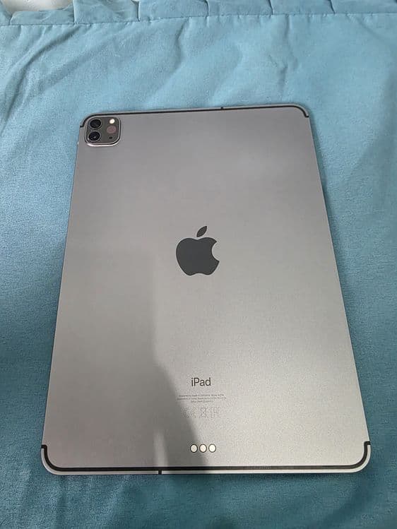 Apple iPad Pro 11 2020 Sim 128GB — 1