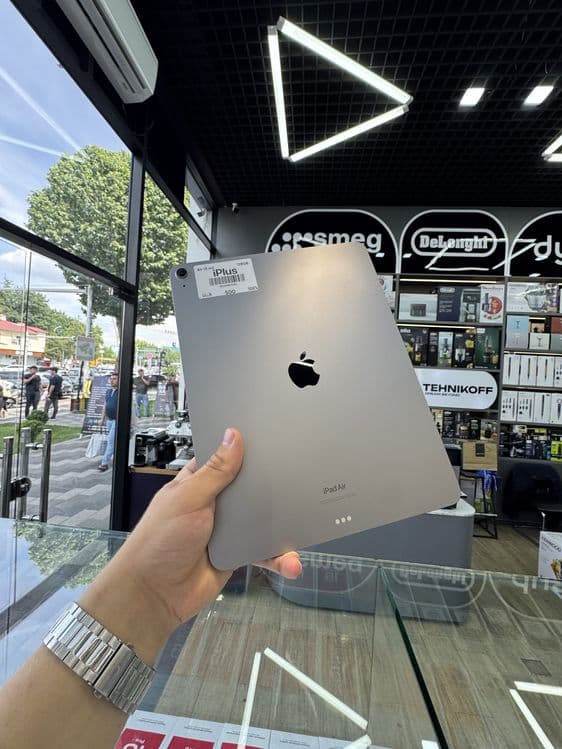 IPad 13 ,Air M2 — 4