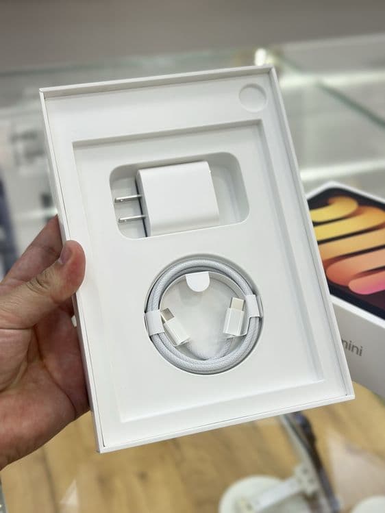 iPad mini ( A17 Pro ) Wifi  3 oy Garantiya — 3