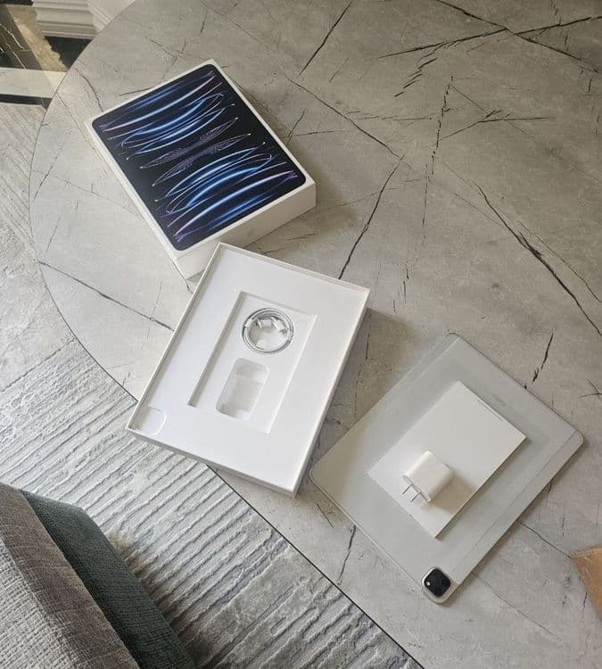 iPad Pro 12.9 5G 256 GB — 2