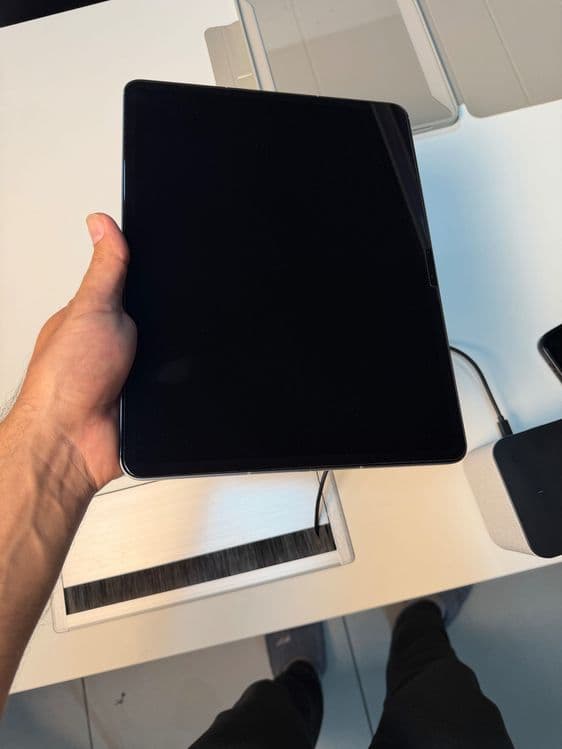 iPad Air 13 M3 Cellular(e-sim) 128GB + чехол и стекло ESR в подарок — 4