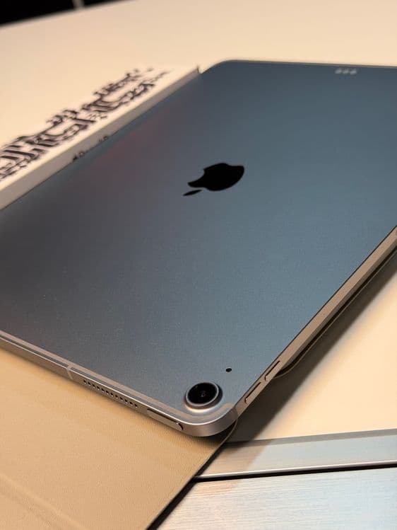 iPad Air 13 M3 Cellular(e-sim) 128GB + чехол и стекло ESR в подарок — 7