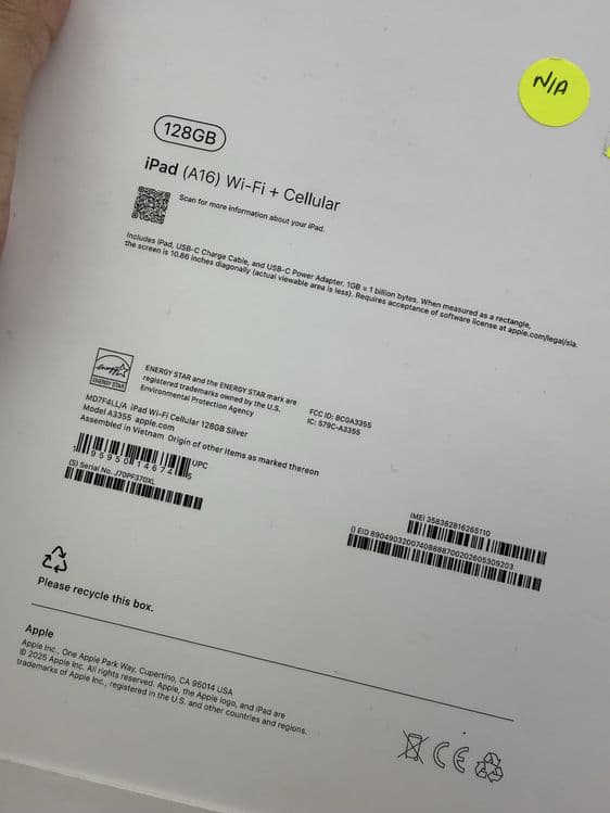 iPad A16 128gb Wifi+Cellular  2025 — 2