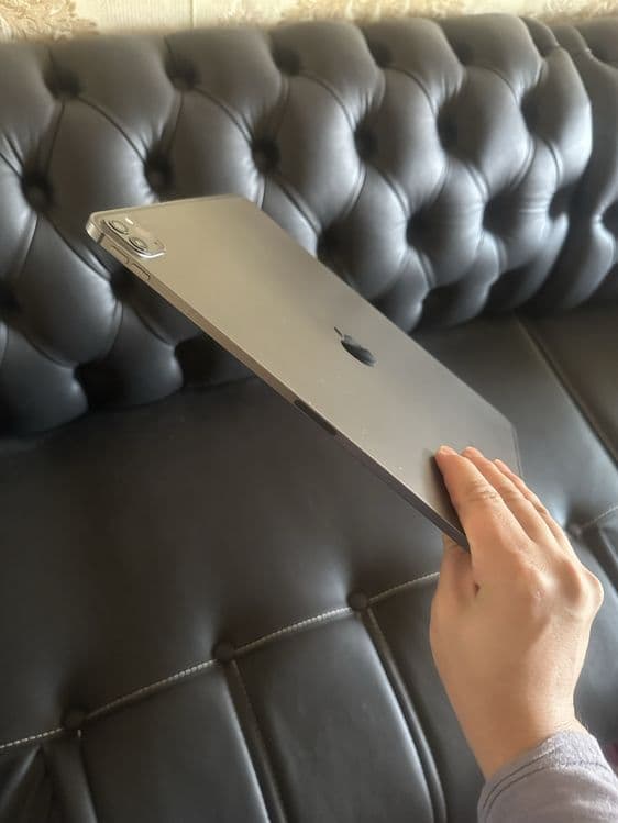 iPad Pro 1TB / SIM-karta Wi-Fi — 5