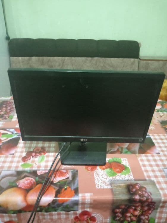 LG Monitorlari ishlatilgan — 2