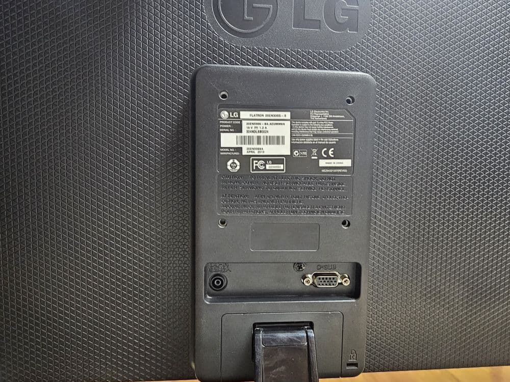 Монитор LG 20дюйм — 2