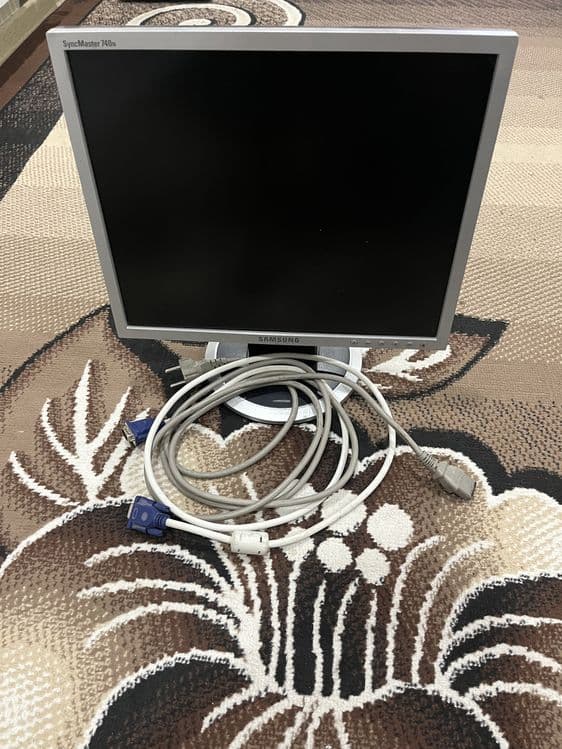 Монитор Samsung 740N — 1