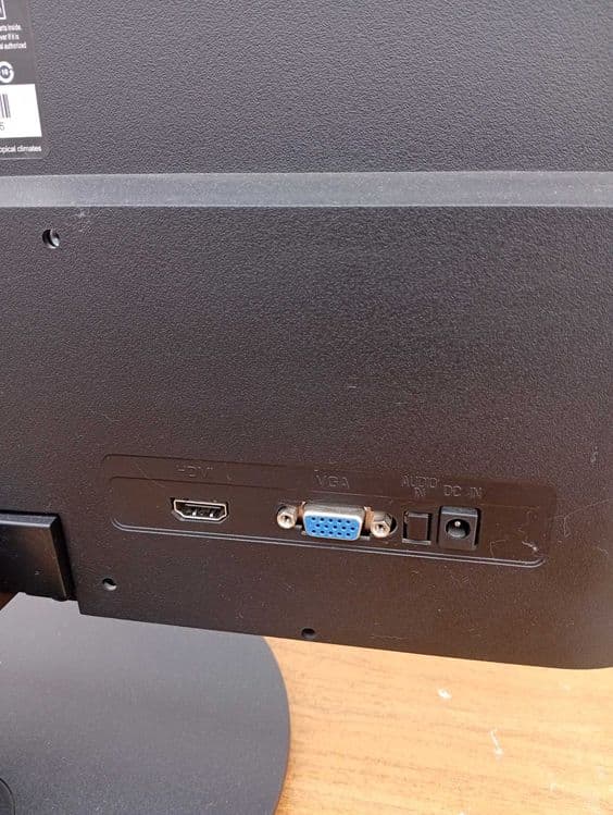 Monitor DELCOM 19 sotiladi — 5