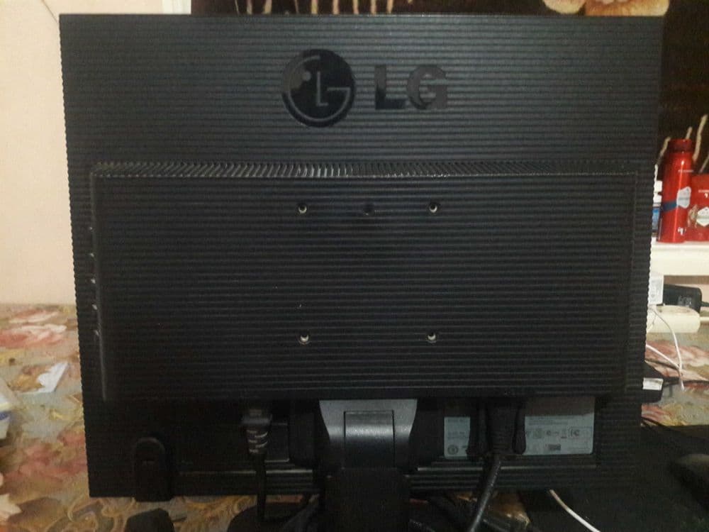 LG Monitor sotiladi kelishamiza. — 3