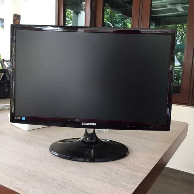 Samsung монитор S22 — 1