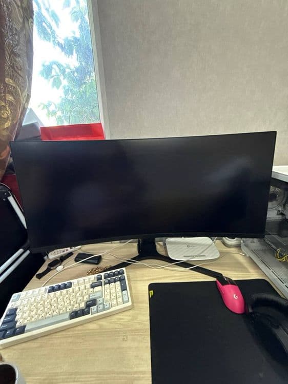 Mi - 34" Curved Gaming Monitor, VA, 144Hz, 4mc, WQHD (3440×1440), HDMI — 2